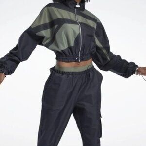 Reebok Classic Women's Black Woven Jacket Size xl HA2710